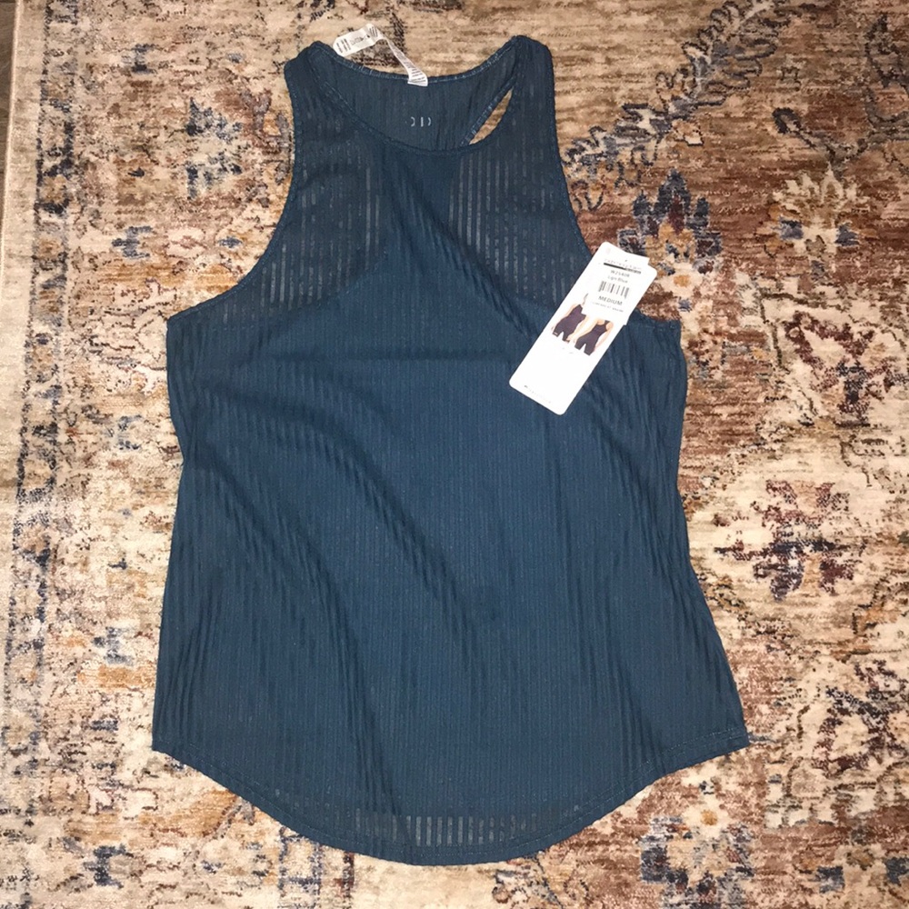 Alo Yoga tank top